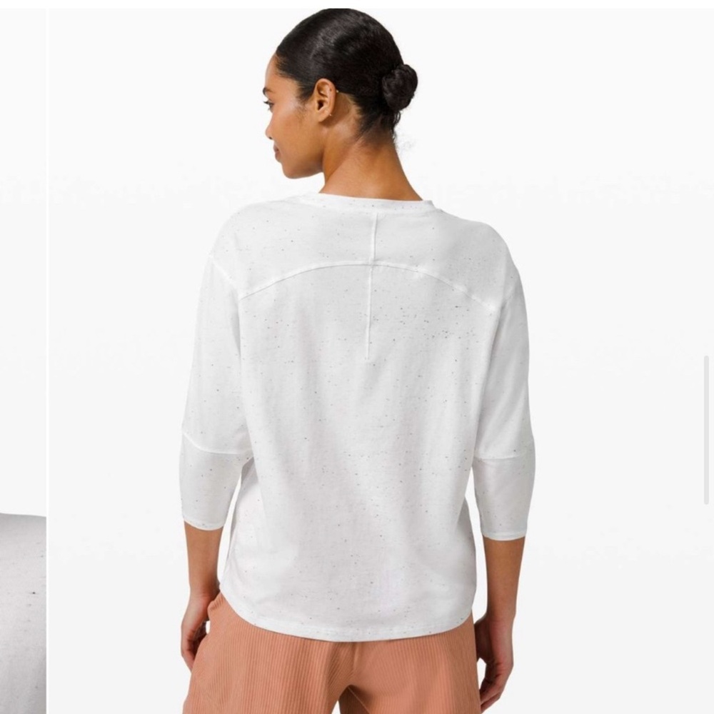 Lululemon LA Relaxed 3/4 Sleeve Crew Neck Top Size 10 - Picture 12 of 12